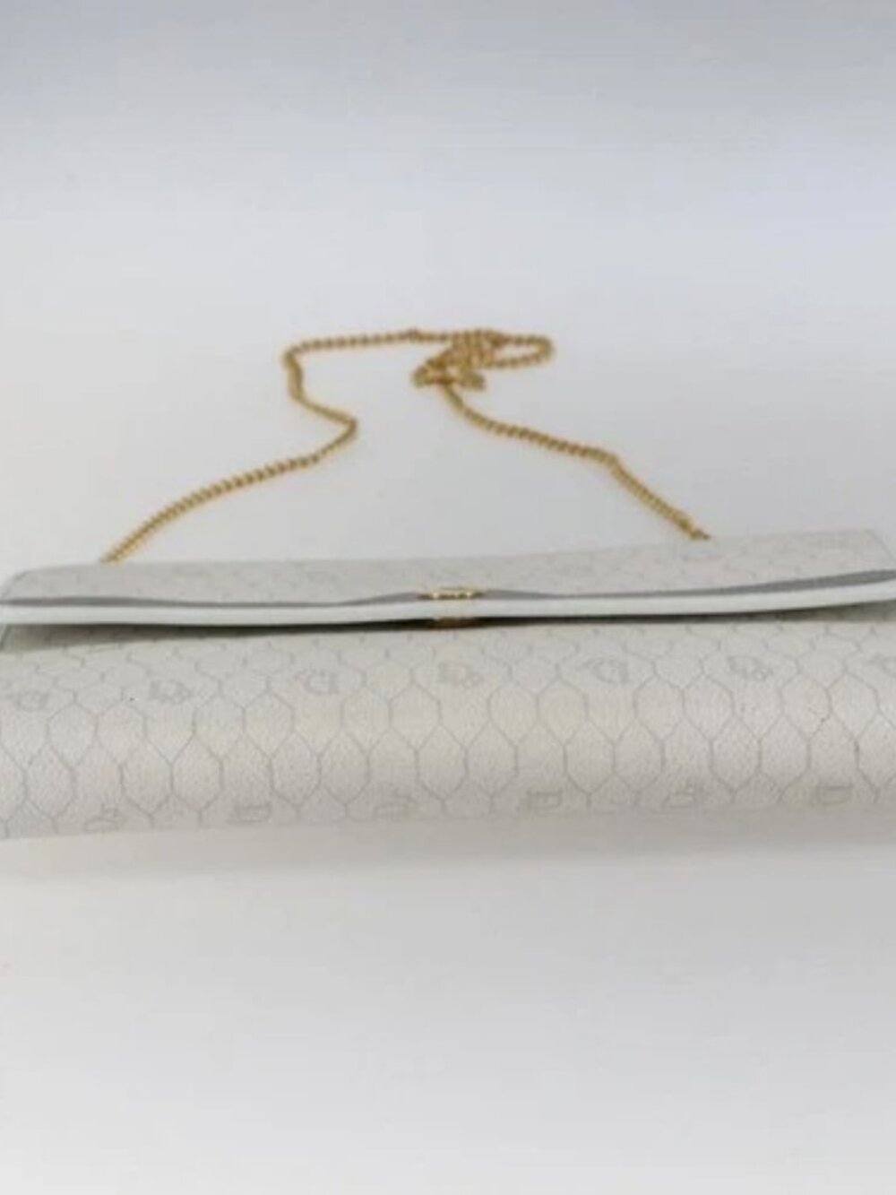 Christian Dior Honeycomb Canvas Chain Shoulder Bag PVC White Gold Auth 173462 - Picture 9 of 15
